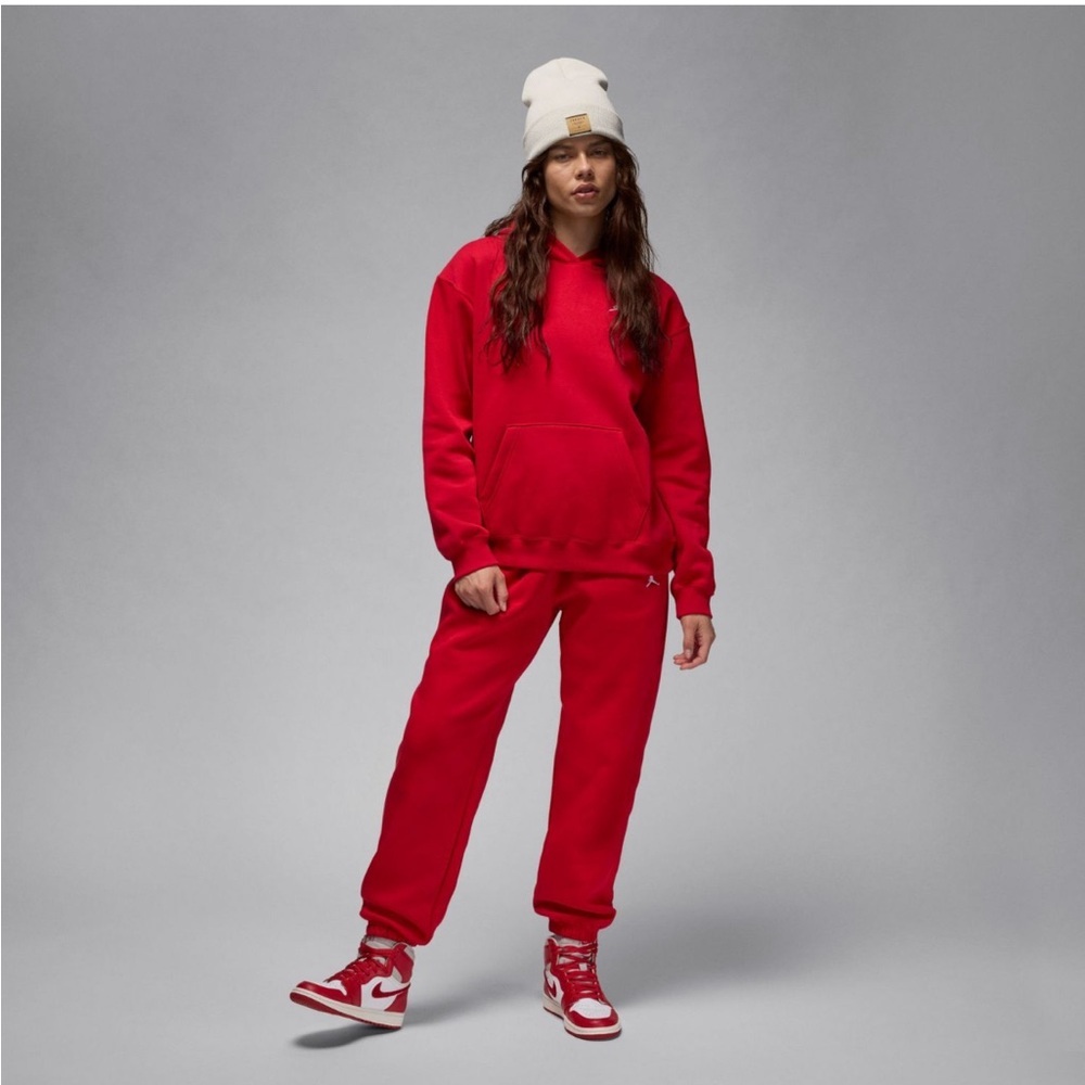 Jordan Women's Brooklyn Fleece
Pullover Hoodie & Joggers Gym Red Matching Set - Picture 5 of 13